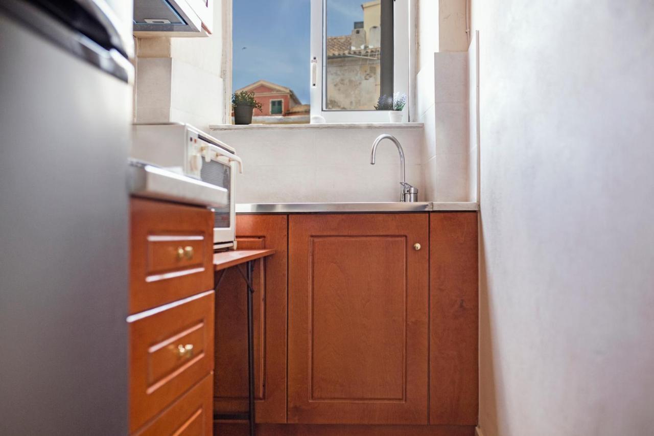 Downtown Apt At Filellinon Corfu  Esterno foto